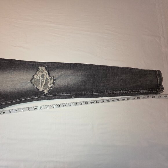 MNML Women's Black Distressed Jeans - Picture 3 of 8